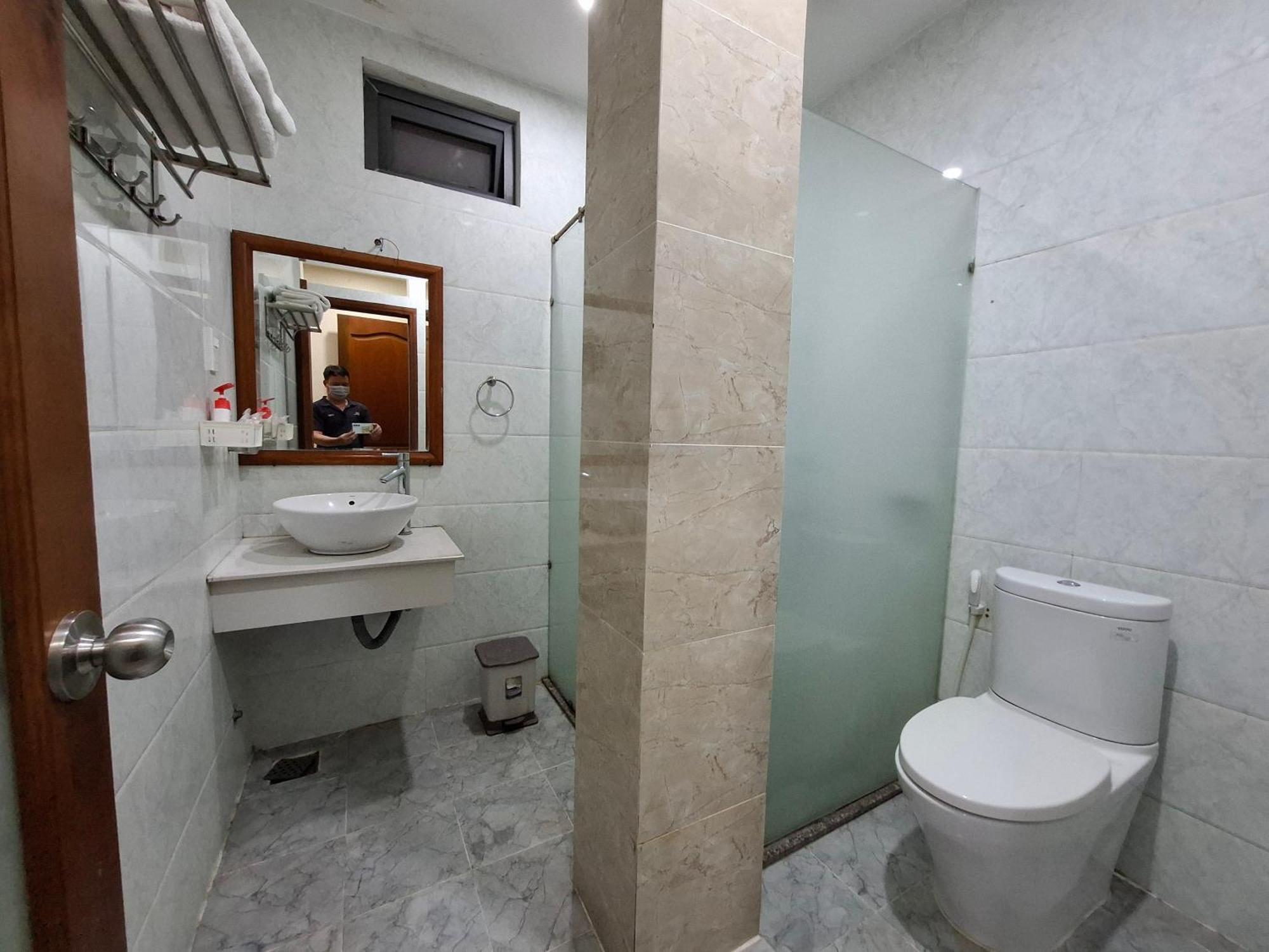 Hotel Phu Si Ho Chi Minh City Bagian luar foto